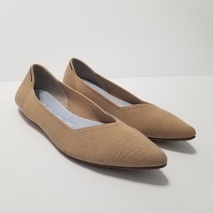 Rothy’s Camel Merino Points Size 8.5